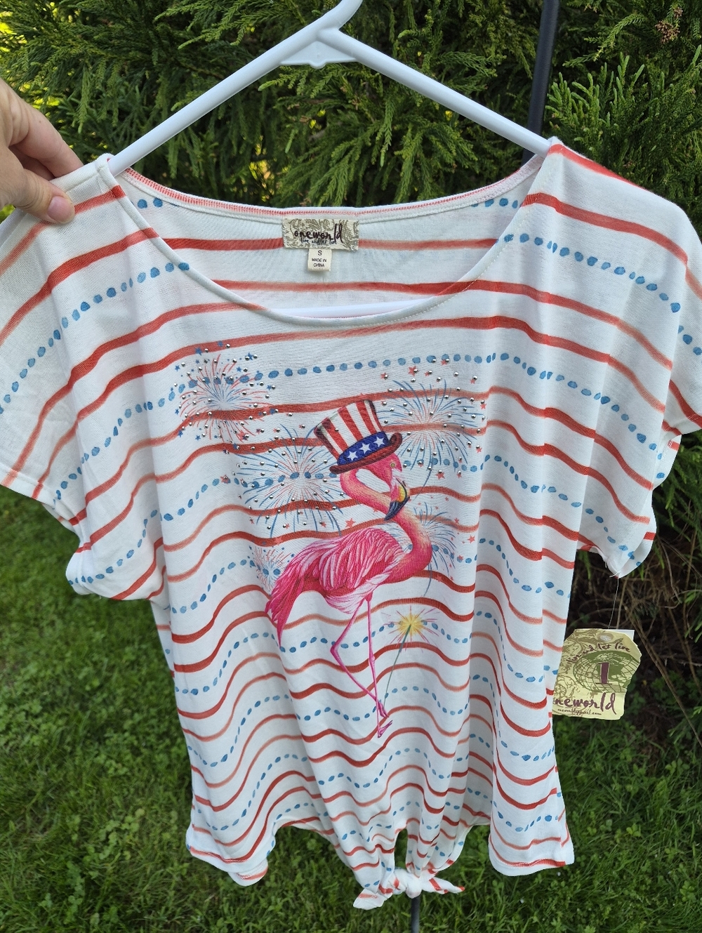 NWT ONE WORLD Red-Striped Flamingo Graphic Tee
